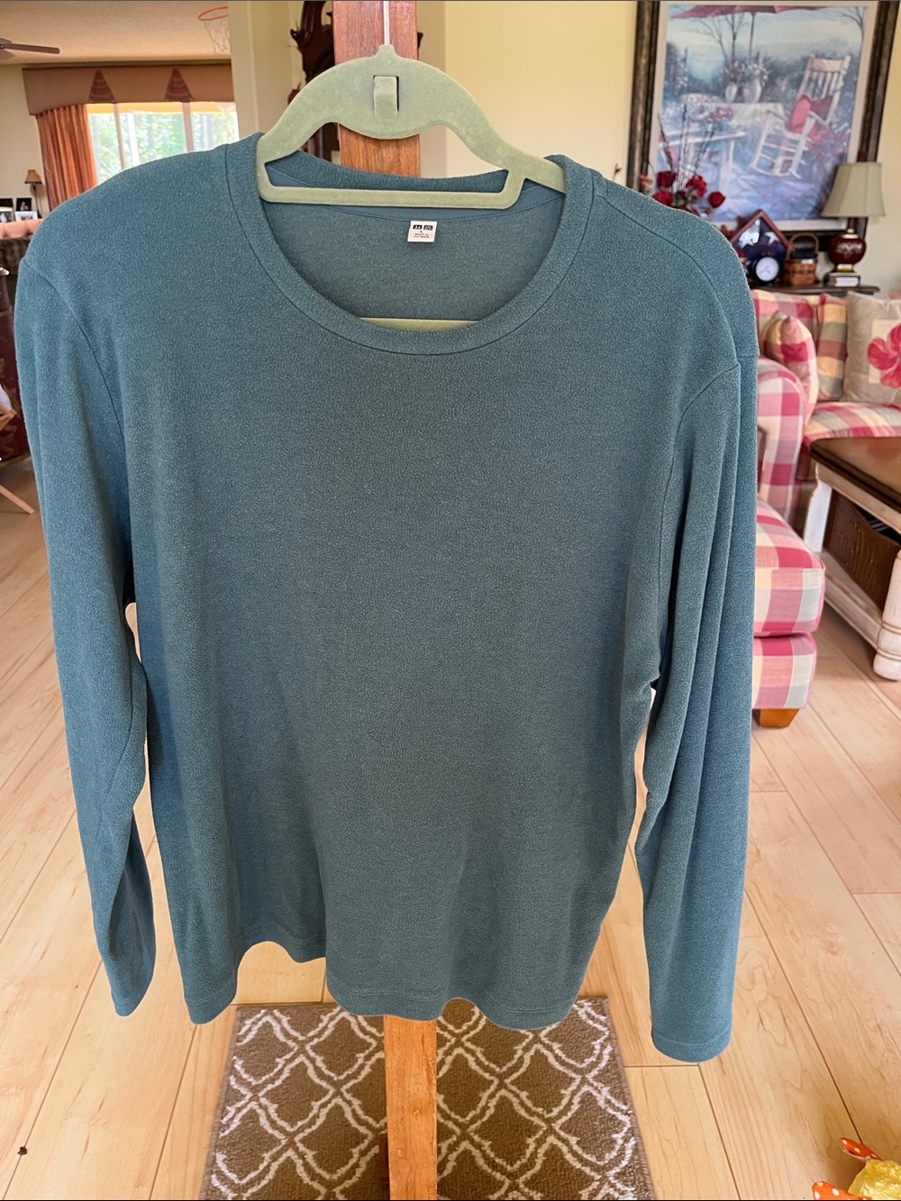 Uniqlo Women's Heat Tech fleece Crewneck top in Teal size Large